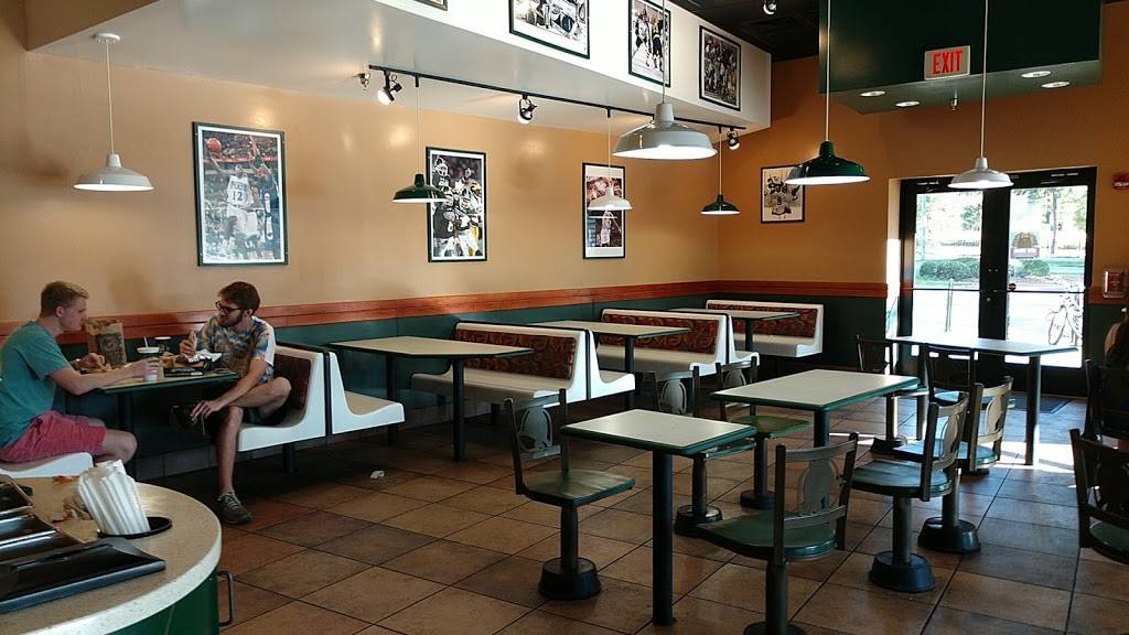 Taco Bell | restaurant | 601 E Grand River Ave, East Lansing, MI 48823, USA | 5173516807 OR +1 517-351-6807