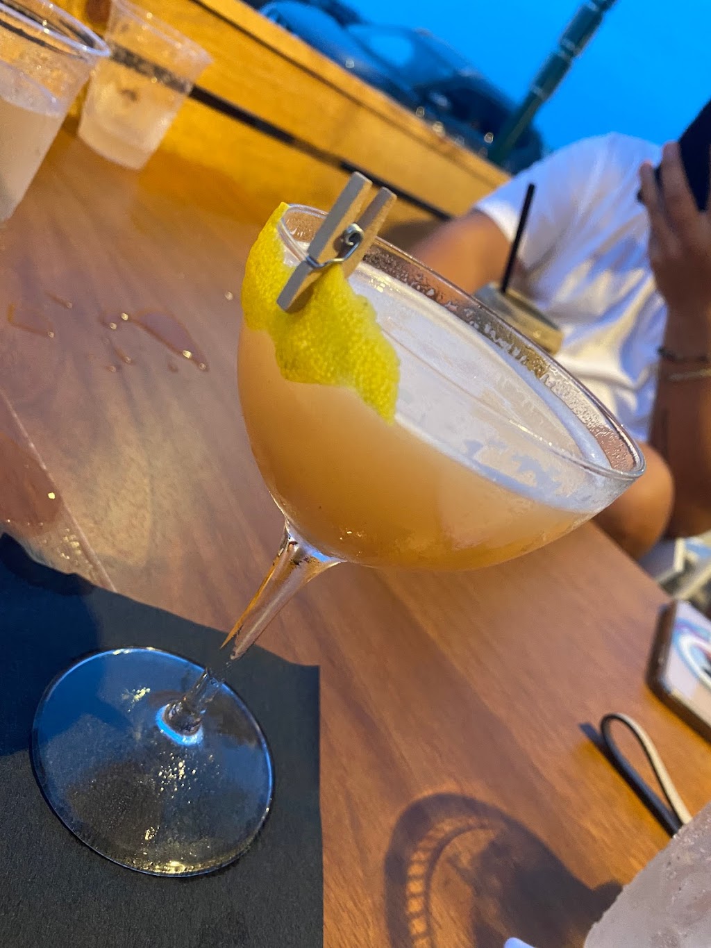 The Lounge at Cut 21 | restaurant | 21 Revere Beach Blvd, Revere, MA 02151, USA | 8573452888 OR +1 857-345-2888