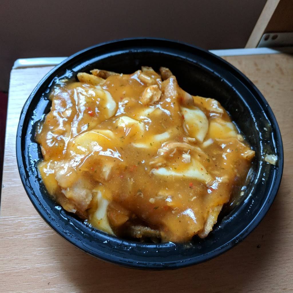 Popeyes Louisiana Kitchen | restaurant | 150 Park Lawn Rd b, Etobicoke, ON M8Y 0B6, Canada | 4162552550 OR +1 416-255-2550