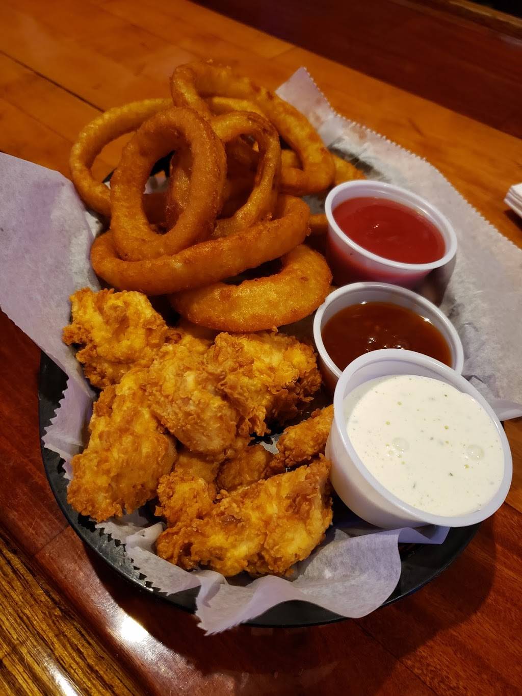 Courtyard Oyster Bar | restaurant | 4643 US-280, Birmingham, AL 35242, USA | 2059809891 OR +1 205-980-9891