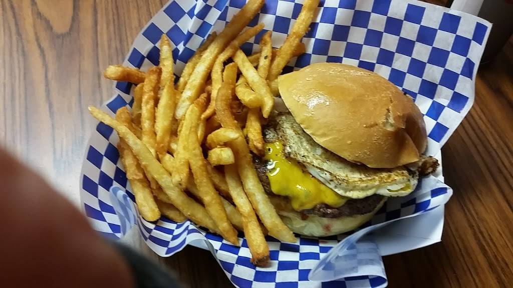 The Burger Shack | restaurant | 3672 NY-112, Coram, NY 11727, USA | 6313200303 OR +1 631-320-0303