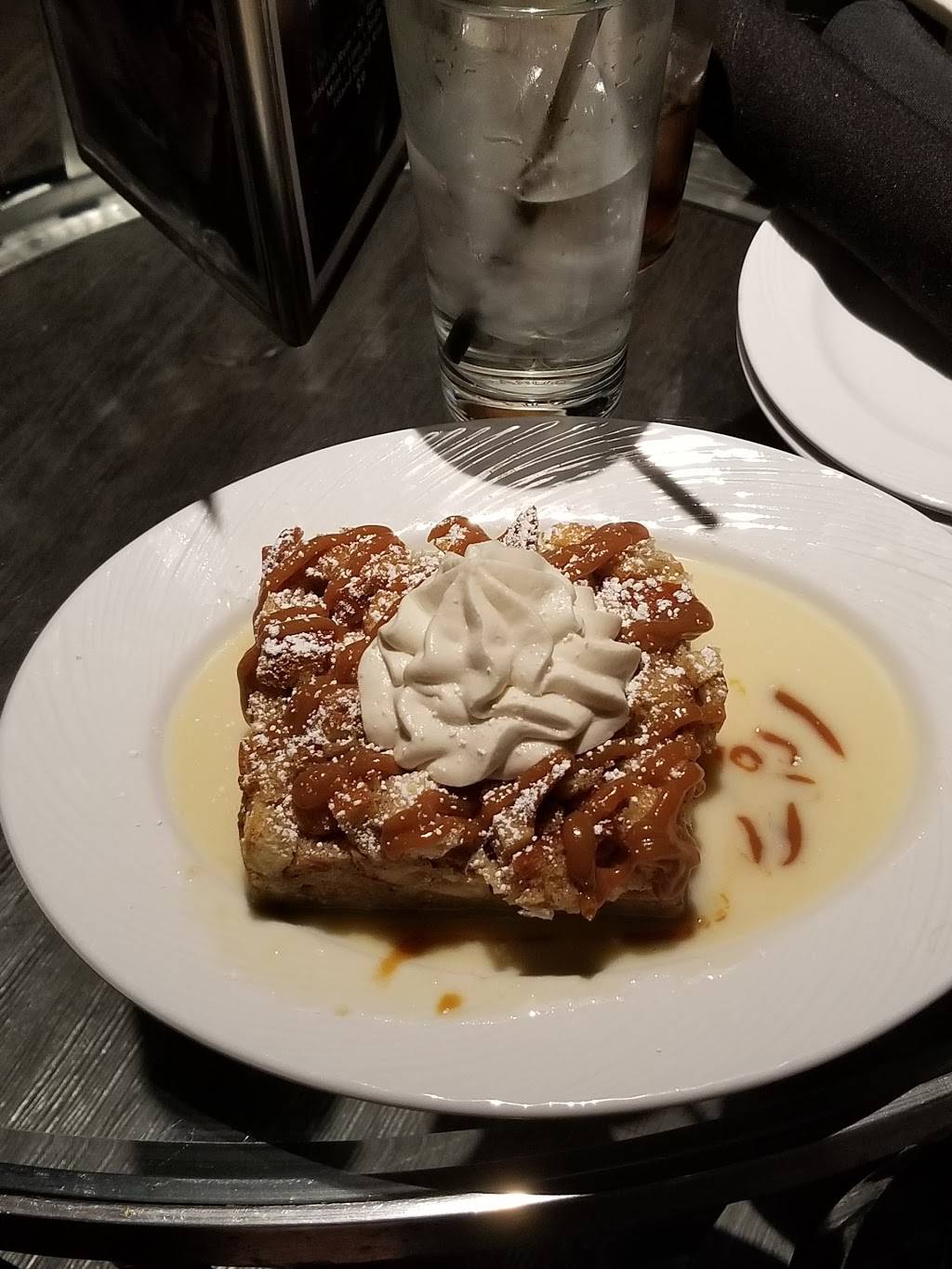 Modern Round | restaurant | 8320 W Mariners Way, Peoria, AZ 85382, USA | 6233886900 OR +1 623-388-6900