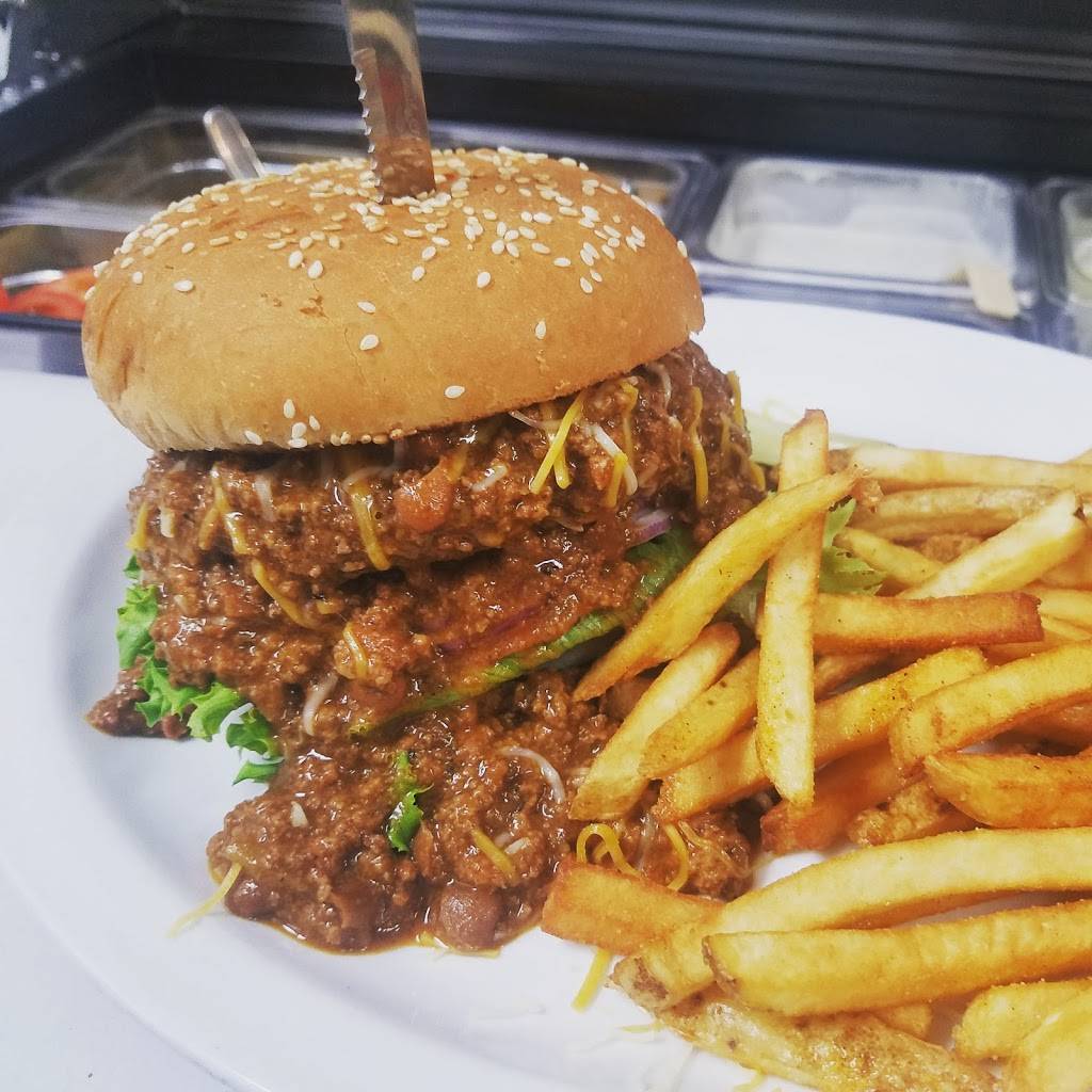 Gold Mountain Sports Tavern | restaurant | Golden Hills, CA 93561, USA | 6618234615 OR +1 661-823-4615