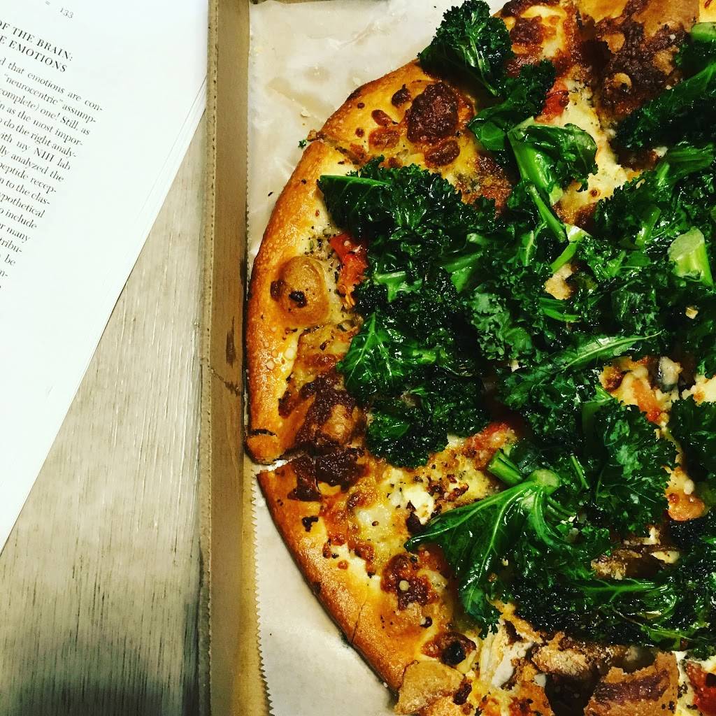 Crazy Tomato Pizza Pasta | restaurant | 803 E Main St # F, Allen, TX 75002, USA | 9727475131 OR +1 972-747-5131