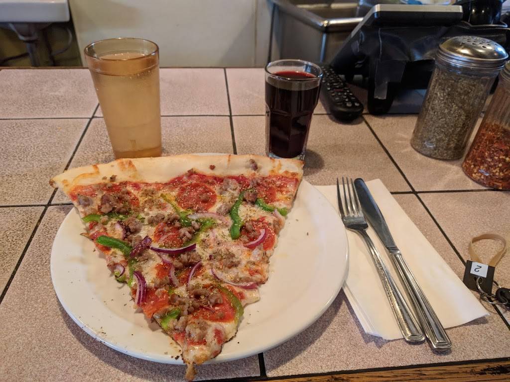 Za Pizza | restaurant | 1919 Hyde St, San Francisco, CA 94109, USA | 4157713100 OR +1 415-771-3100