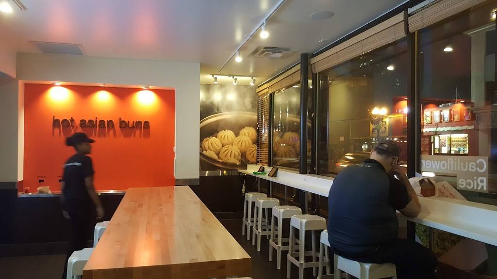 Wow Bao – Gold Coast | restaurant | 1 W Division St, Chicago, IL 60610, USA | 3126431185 OR +1 312-643-1185