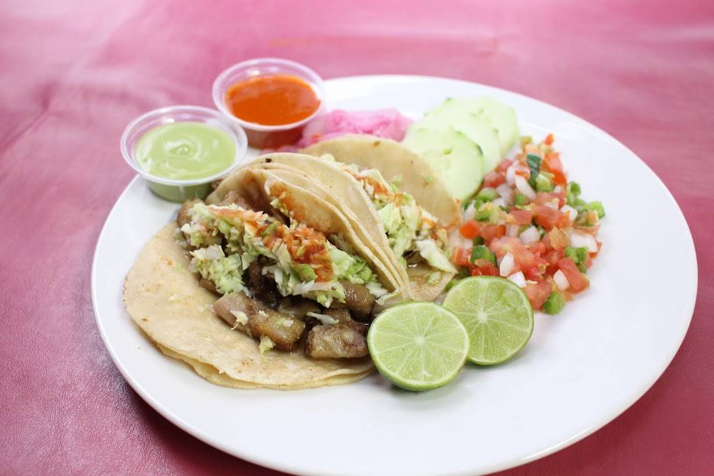 Guillermos tacos y hotdogs | restaurant | 8302 W Indian School Rd, Phoenix, AZ 85037, USA | 6024862562 OR +1 602-486-2562