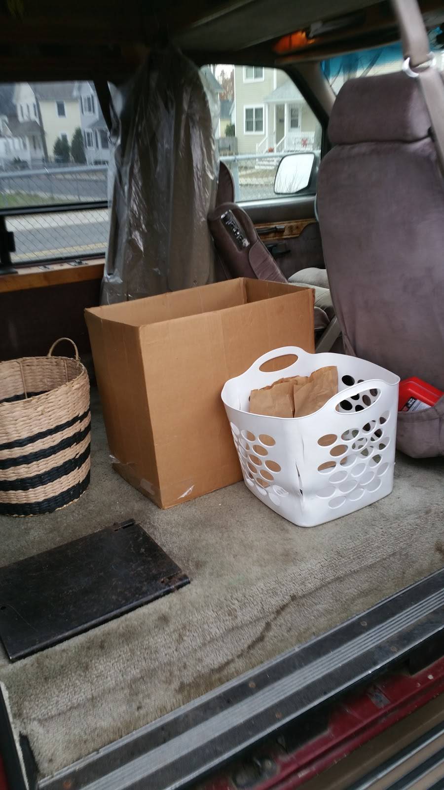 Chicharron Restaurant | restaurant | 494 Central St # 1, Springfield, MA 01105, USA | 4132052188 OR +1 413-205-2188