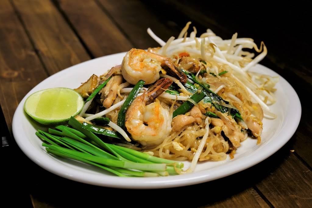 Thai Avenue | restaurant | ste 121, 10130, Garden Grove Blvd, Garden Grove, CA 92844, USA | 6572335859 OR +1 657-233-5859