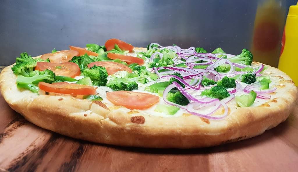 Yum Pizza | restaurant | 2327 Walnut St, Harrisburg, PA 17103, USA | 7172348800 OR +1 717-234-8800