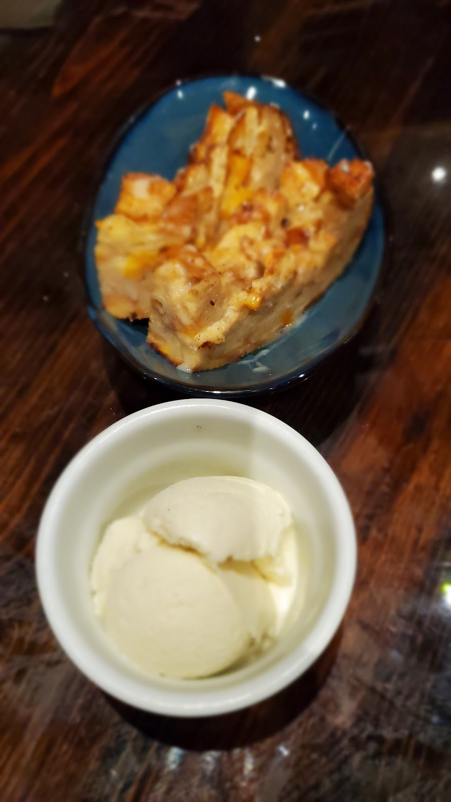 Margaux | restaurant | 7899 Cottage Hill Rd, Mobile, AL 36695, USA | 2512773355 OR +1 251-277-3355