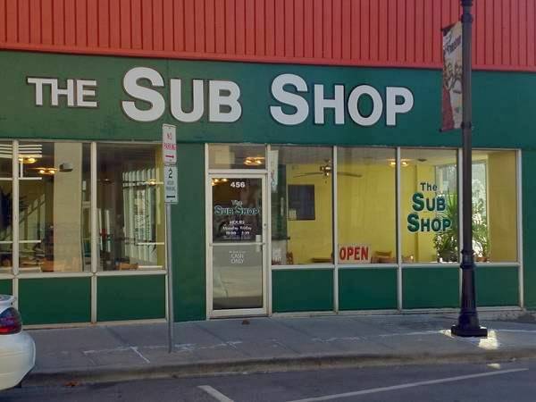 Sub Shop | restaurant | 456 W McDaniel St, Springfield, MO 65806, USA | 4178318077 OR +1 417-831-8077
