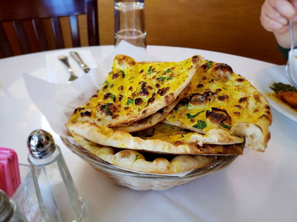 The Tandoori Nite | restaurant | 2160 University Ave, Berkeley, CA 94704, USA | 5108487252 OR +1 510-848-7252