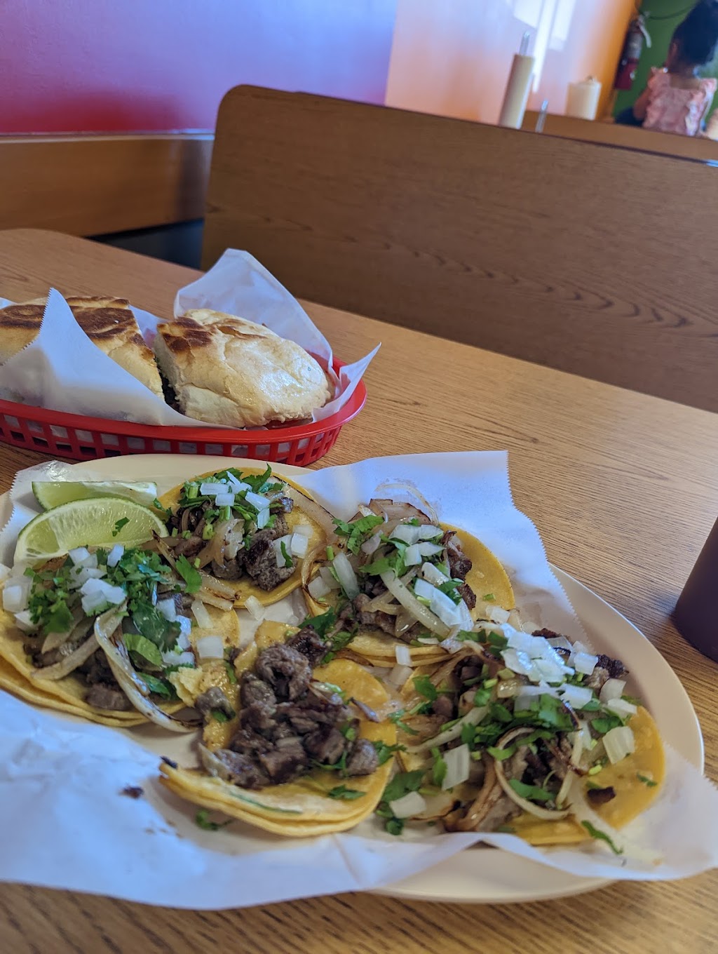 Tortas Las Llardas | restaurant | 6900 Southwest Fwy STE B, Houston, TX 77074, USA | 8329401477 OR +1 832-940-1477