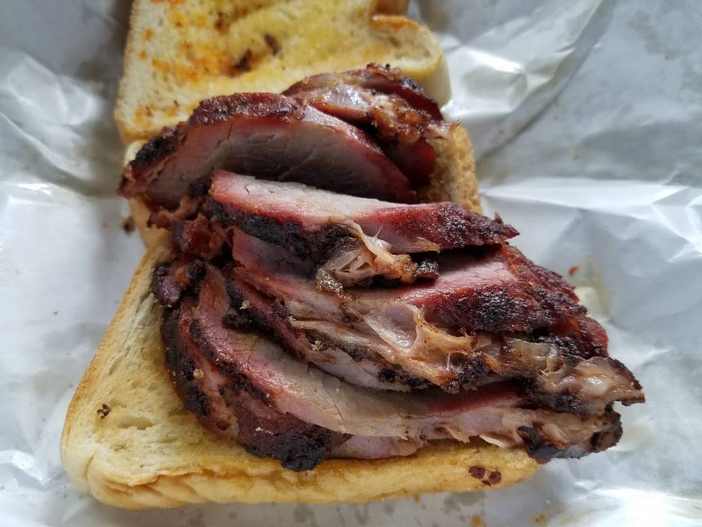 Smokin Ds BBQ | restaurant | 110 FL-206, St. Augustine, FL 32086, USA | 9047972050 OR +1 904-797-2050