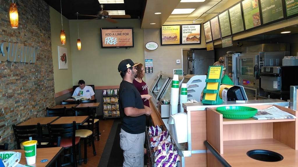 Subway Restaurants | restaurant | 77 N Maclay Ave B, San Fernando, CA 91340, USA | 8188374690 OR +1 818-837-4690