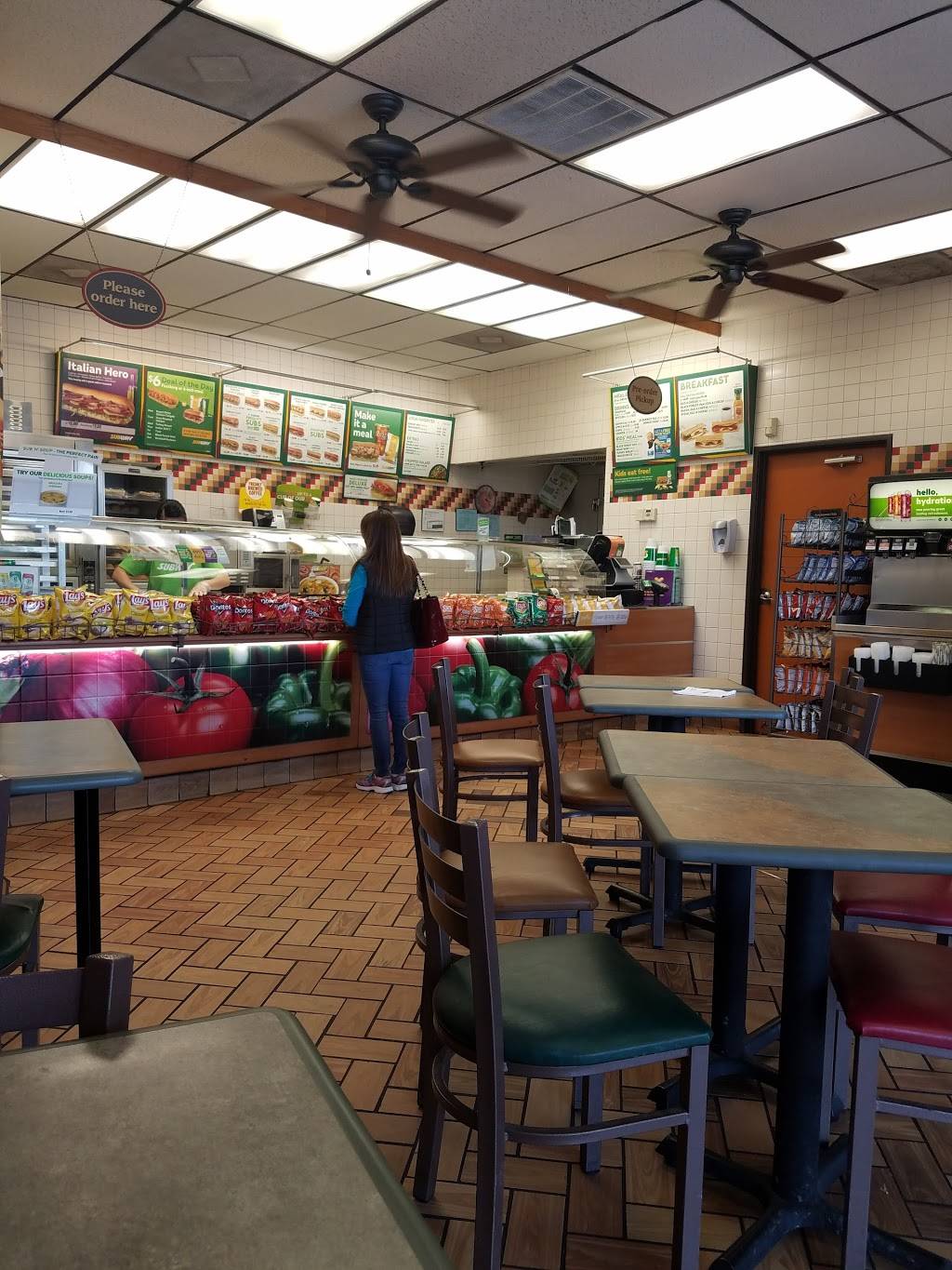 Subway Restaurants | restaurant | 9669 N Central Expressway Suite 150 Lakeside Village, S/C, Dallas, TX 75231, USA | 2143600706 OR +1 214-360-0706
