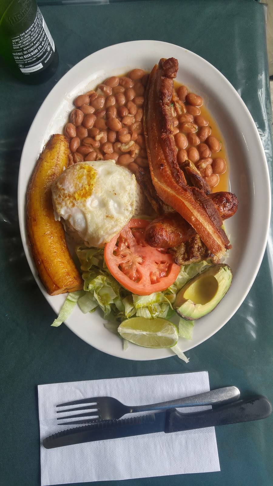 El Rancherito | restaurant | 1662 St Clair Ave W, Toronto, ON M6N 1H8, Canada | 4166511612 OR +1 416-651-1612