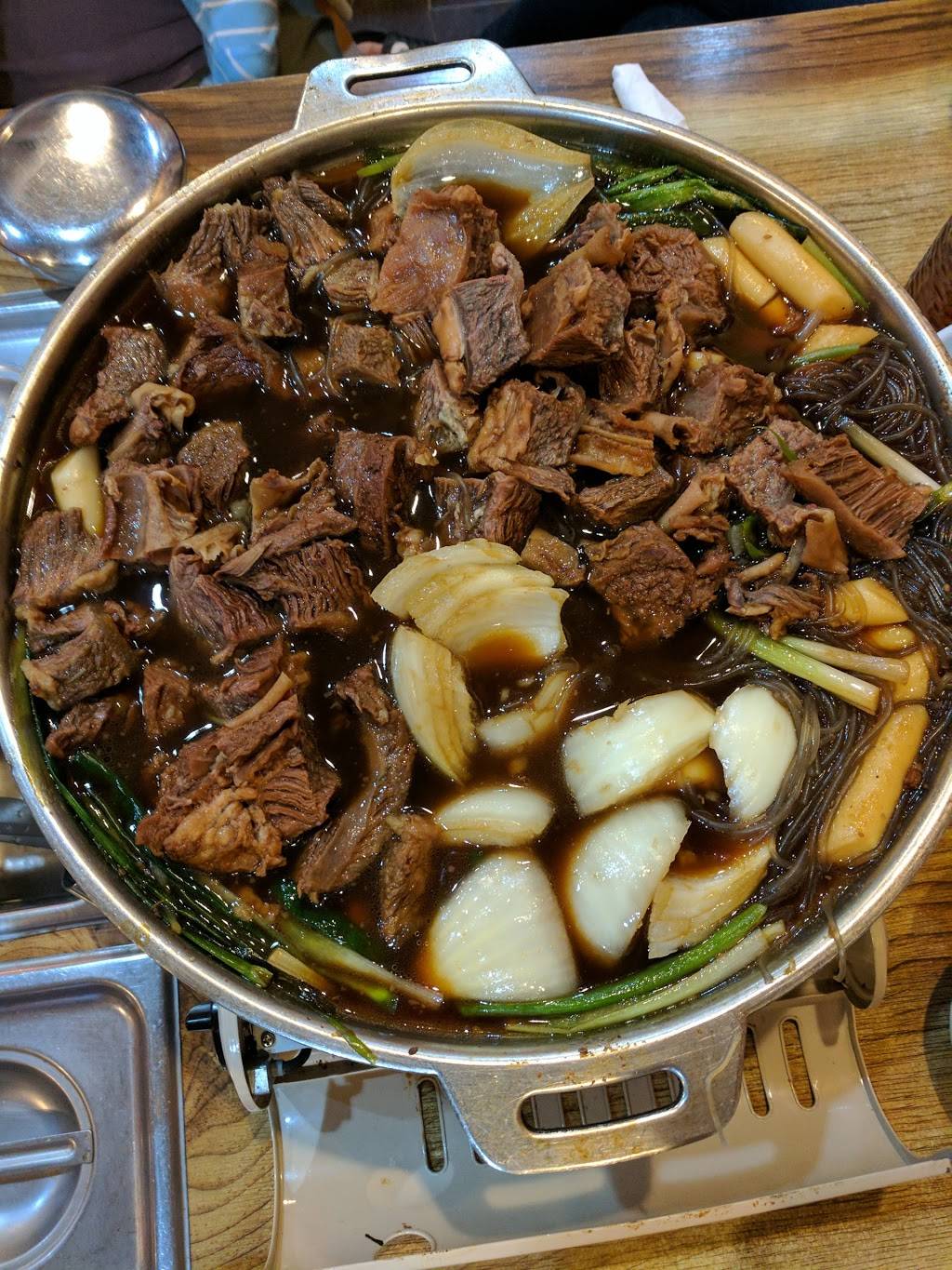 Gom Tang E Korean Restaurant | restaurant | 13840 Braddock Rd, Centreville, VA 20121, USA | 7038301131 OR +1 703-830-1131