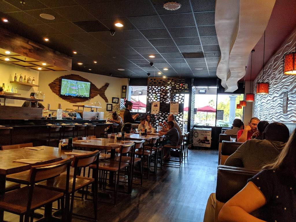 Love Boat Sushi | restaurant | 125 Old Grove Rd, Oceanside, CA 92057, USA | 7607213737 OR +1 760-721-3737