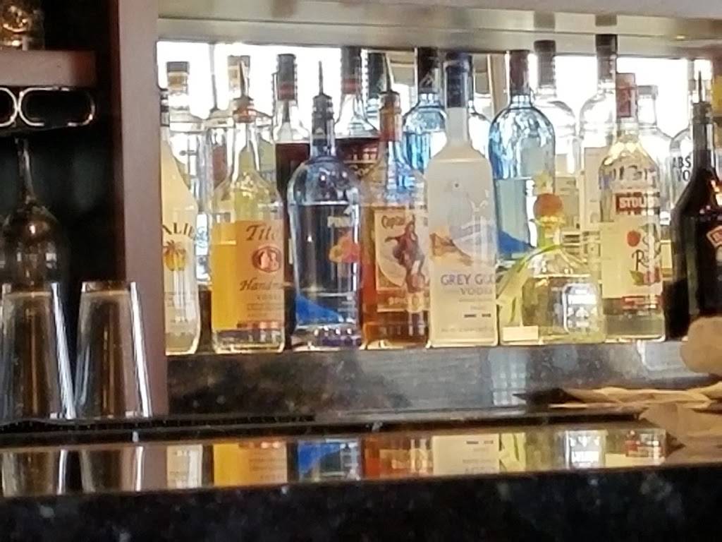 Silver Diner- Columbia | restaurant | 8250 Gateway Overlook Dr, Elkridge, MD 21075, USA | 4437335213 OR +1 443-733-5213