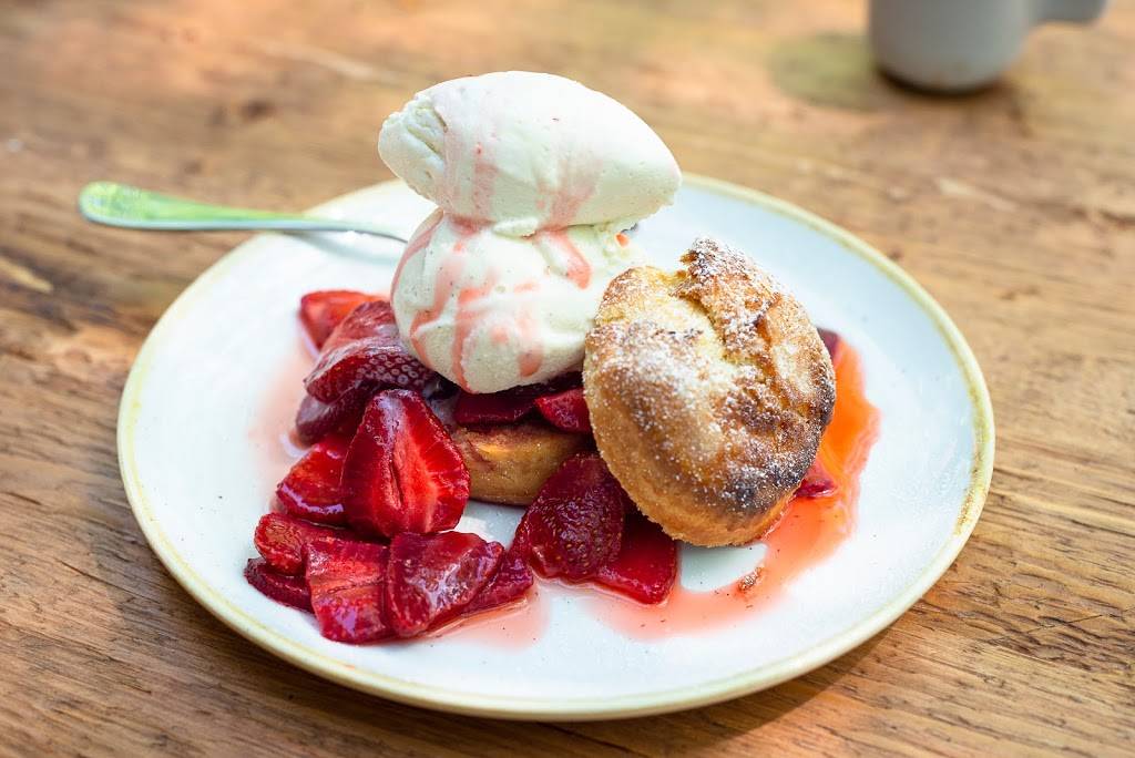 Pizzeria Tra Vigne | restaurant | 1016 Main St, St Helena, CA 94574, USA | 7079679999 OR +1 707-967-9999