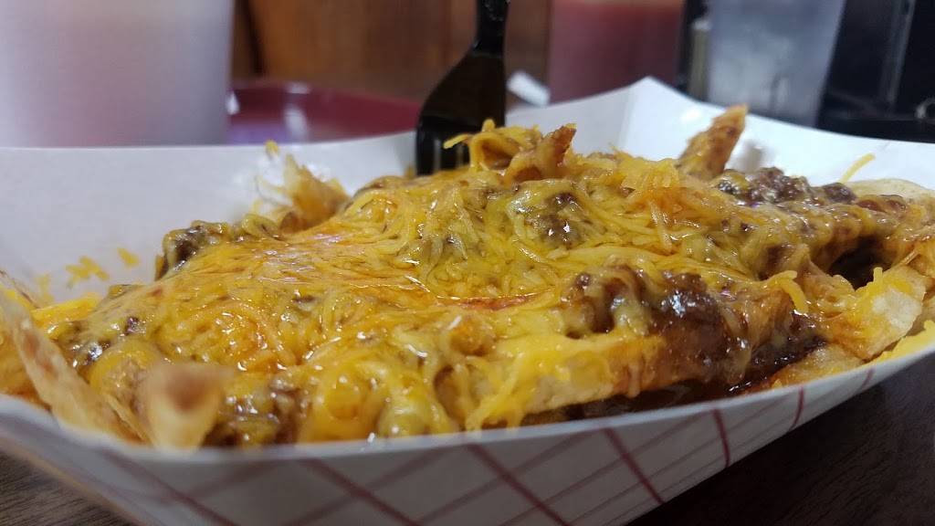 Burgers N More | restaurant | 902 S Hickory St, Sapulpa, OK 74066, USA | 9182247770 OR +1 918-224-7770