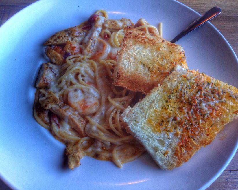 Murphys South on Broadway | restaurant | 657 S Broadway, Boulder, CO 80305, USA | 3034947626 OR +1 303-494-7626