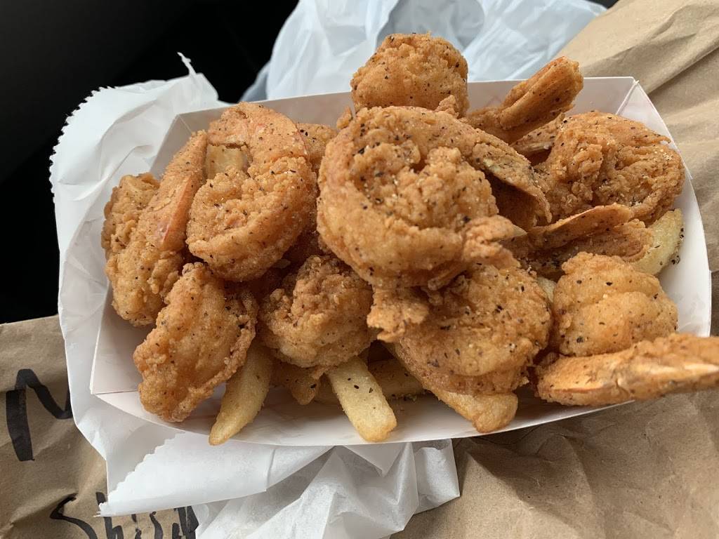 Shrimp Spot | restaurant | 1117 S 1st Ave, Maywood, IL 60153, USA | 7084838250 OR +1 708-483-8250