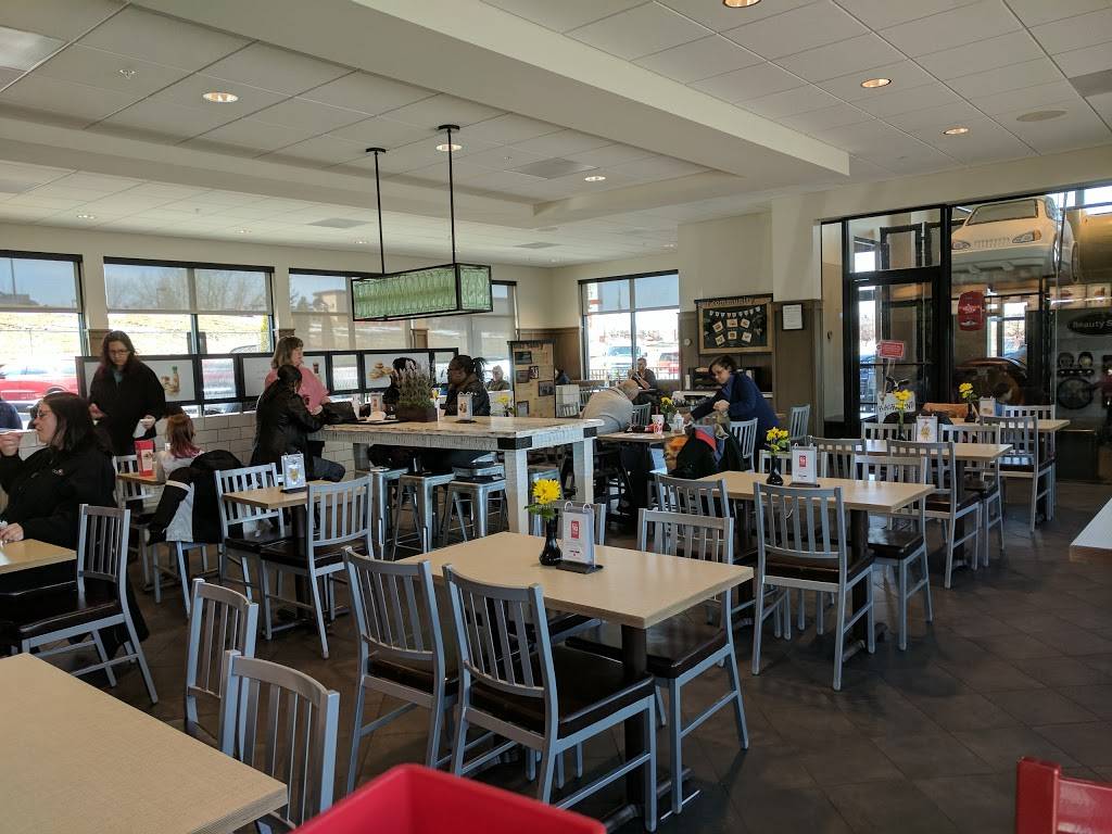 Chick-fil-A | restaurant | 1770 S Robert St, West St Paul, MN 55118, USA | 6514572991 OR +1 651-457-2991