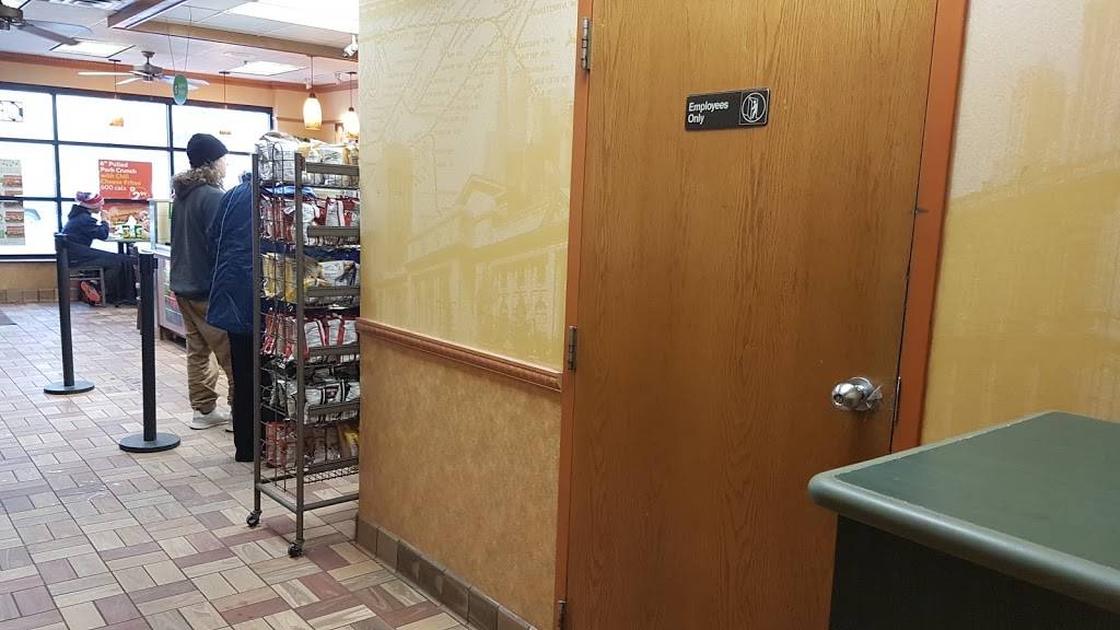 Subway Restaurants | restaurant | 10604 S France Avenue Ste C Valley West Shopping Ctr, Bloomington, MN 55431, USA | 9528889740 OR +1 952-888-9740