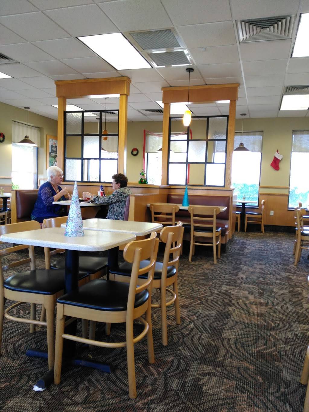 Wendys | restaurant | 13549 W Colonial Dr, Winter Garden, FL 34787, USA | 4076560120 OR +1 407-656-0120