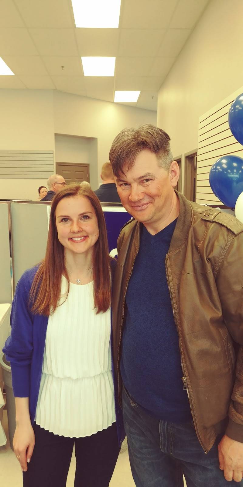 Captain Georges Fish & Chips | restaurant | 237 Mapleview Dr E #6, Barrie, ON L4N 0W5, Canada | 7055030088 OR +1 705-503-0088