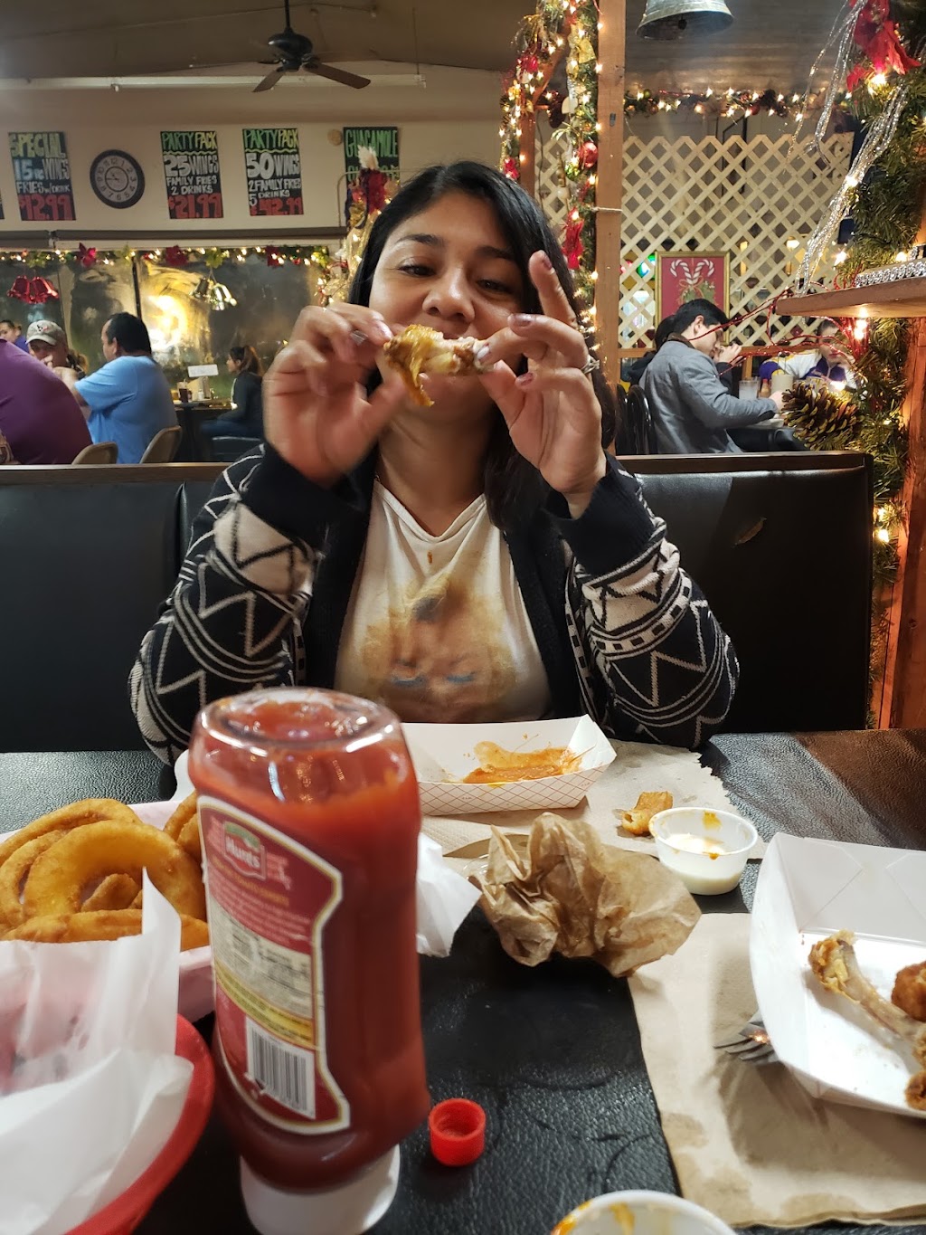 Gigi’s Wing Shack | restaurant | 587 S Sam Houston Blvd, San Benito, TX 78586, USA | 9563991399 OR +1 956-399-1399