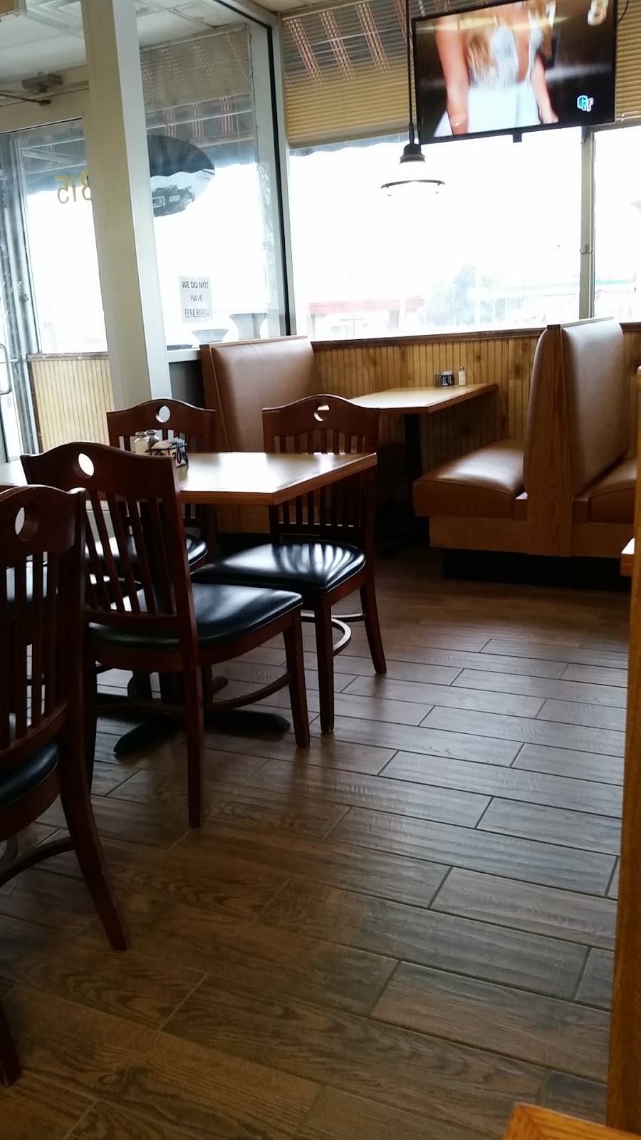 El Faro Restaurant | restaurant | 1315 Lillian St, Elgin, IL 60123, USA | 8476979058 OR +1 847-697-9058