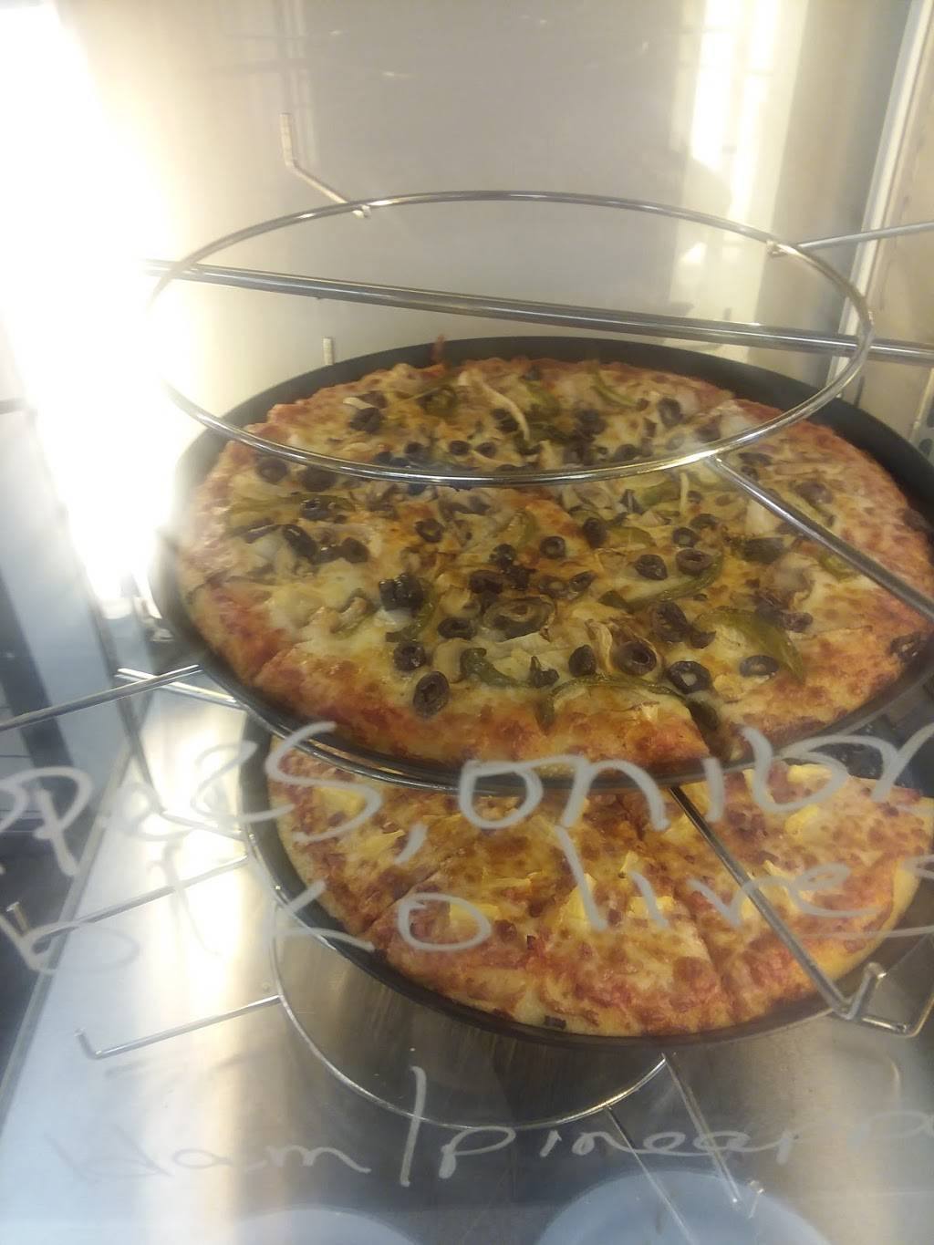 AMATOS | restaurant | 867 Western Ave, Manchester, ME 04351, USA | 2074804038 OR +1 207-480-4038