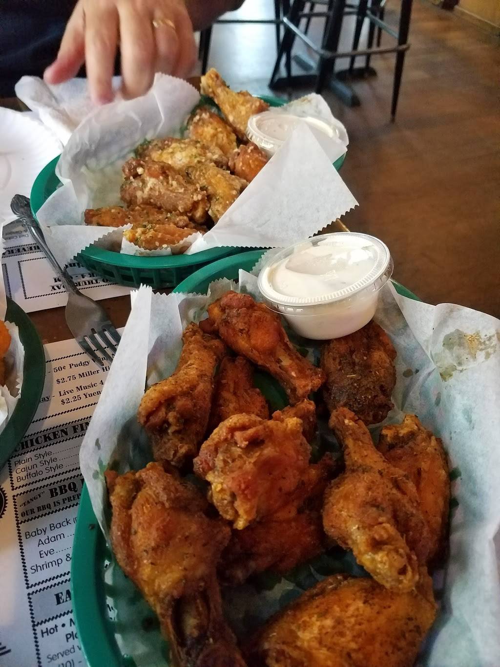 Currans Irish Inn | restaurant | 6900 State Rd, Philadelphia, PA 19135, USA | 2153328892 OR +1 215-332-8892