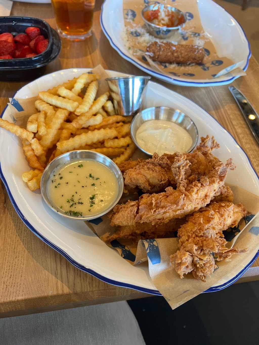 Doughbird | restaurant | 2960 N Campbell Ave Ste 160, Tucson, AZ 85719, USA | 5206050030 OR +1 520-605-0030