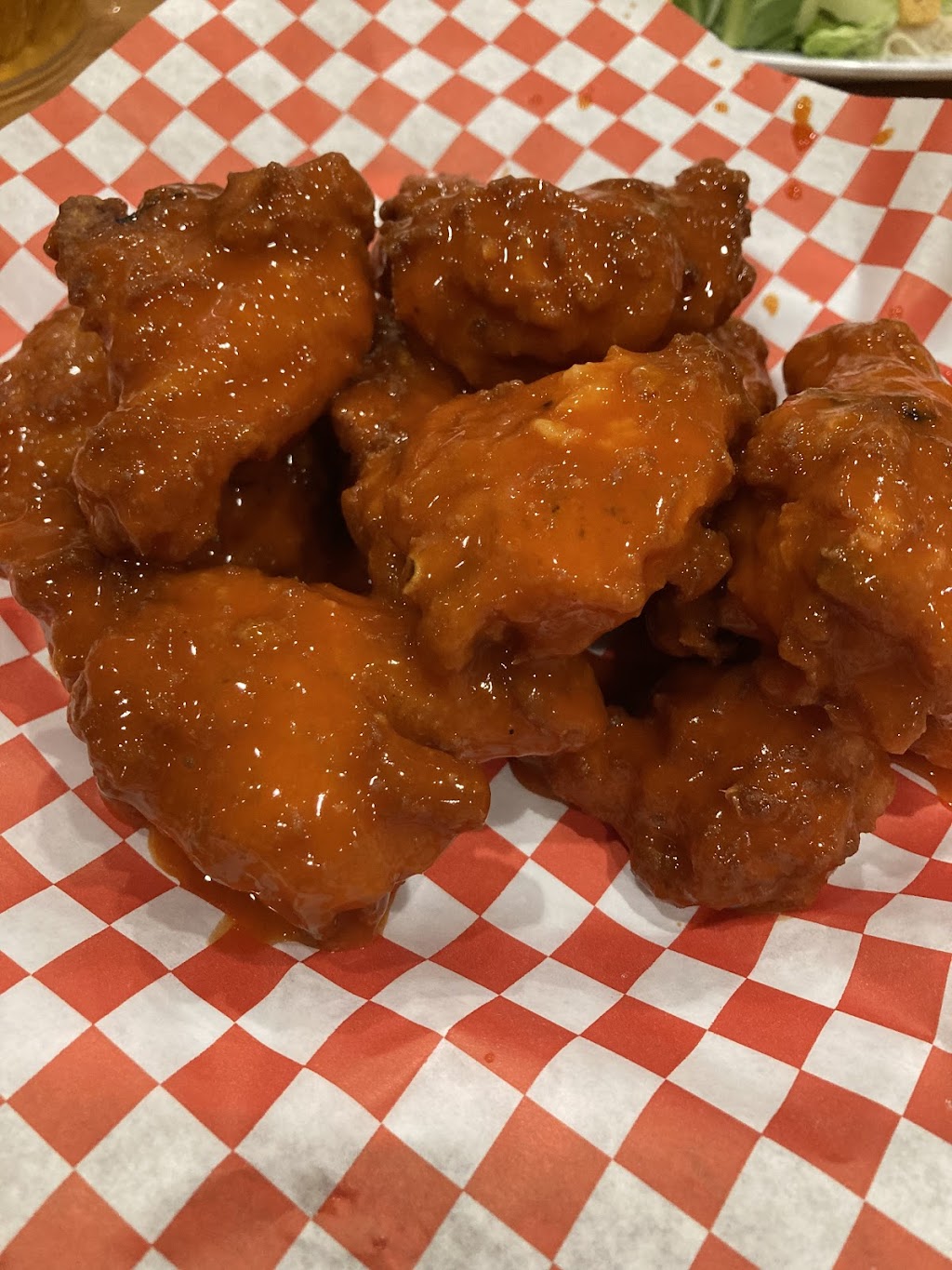 Starlights Pizza & Beer | restaurant | 2026 Riverside Ave Suite G & H, Rialto, CA 92377, USA | 9092582520 OR +1 909-258-2520