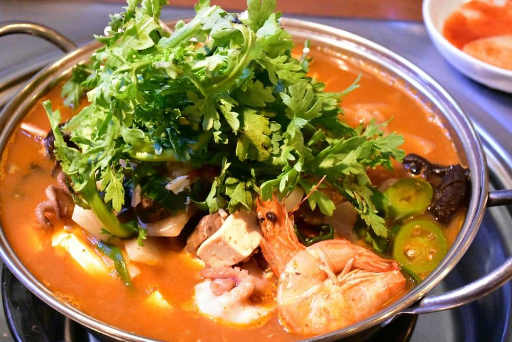 Kang Nam Restaurant | restaurant | 4103 W Olympic Blvd, Los Angeles, CA 90019, USA | 3239371070 OR +1 323-937-1070