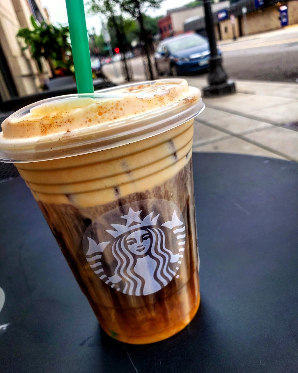 Starbucks | cafe | 1062 Grand Ave, St Paul, MN 55105, USA | 6512214465 OR +1 651-221-4465
