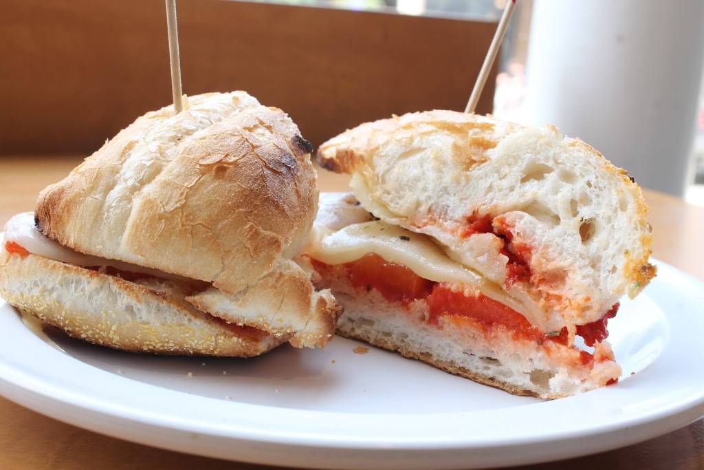 Coffee Lab Evanston | cafe | 910 Noyes St, Evanston, IL 60201, USA | 8478688033 OR +1 847-868-8033