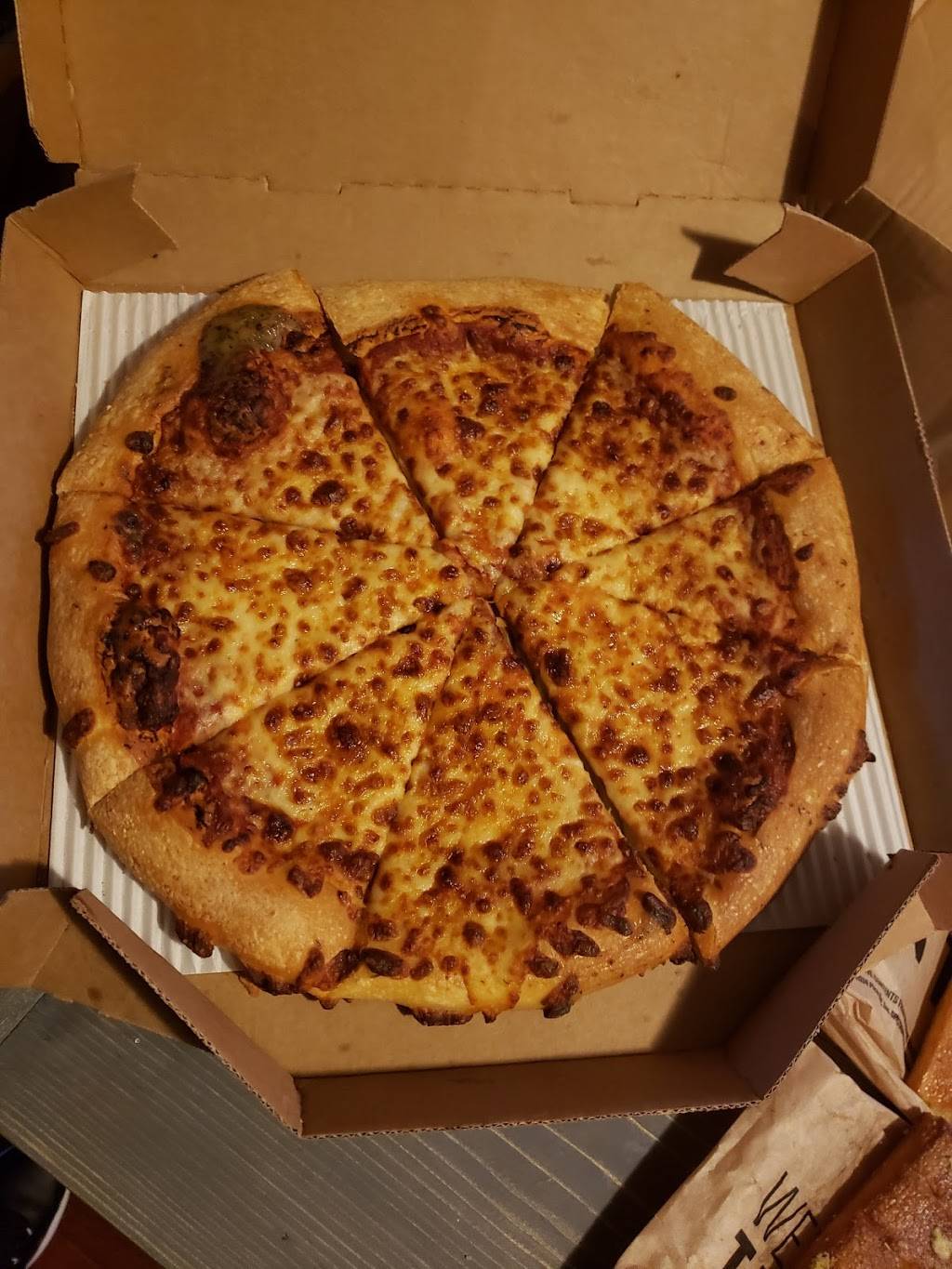 Pizza Hut | restaurant | 4200 S East St, Indianapolis, IN 46227, USA | 3177820013 OR +1 317-782-0013