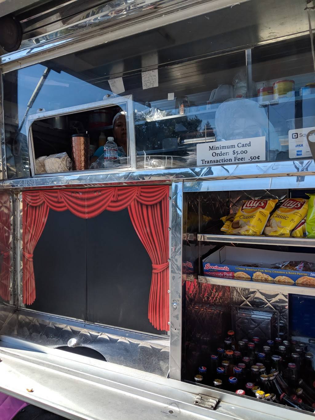 La Catrina | restaurant | 2900 Broadway, Oakland, CA 94611, USA | 5109257038 OR +1 510-925-7038