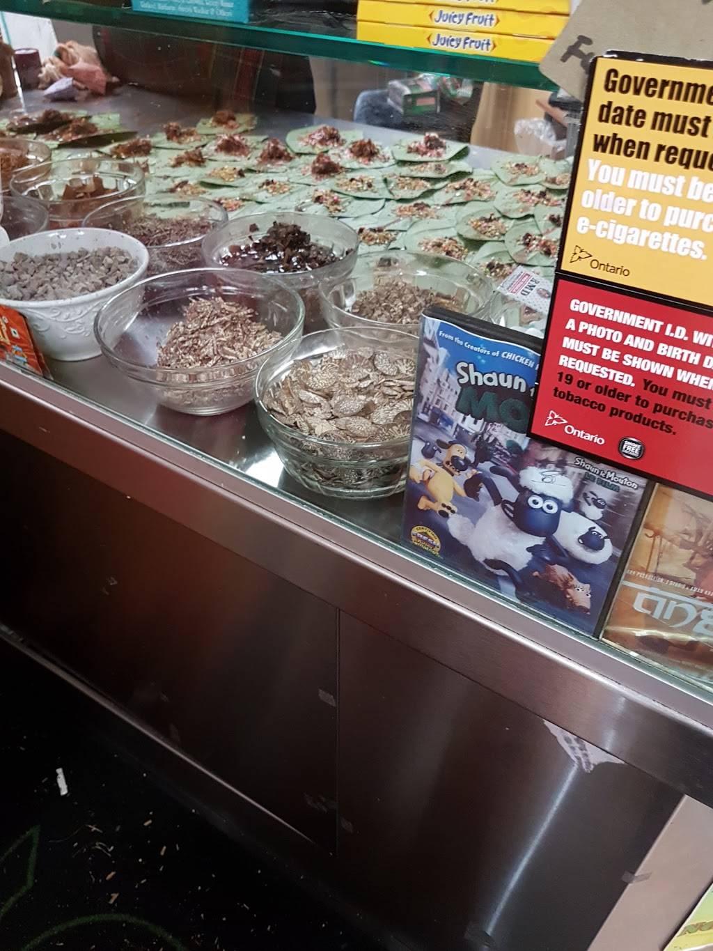 Royal Paan | restaurant | 2654 Islington Ave, Etobicoke, ON M9V 2X5, Canada | 4167437226 OR +1 416-743-7226