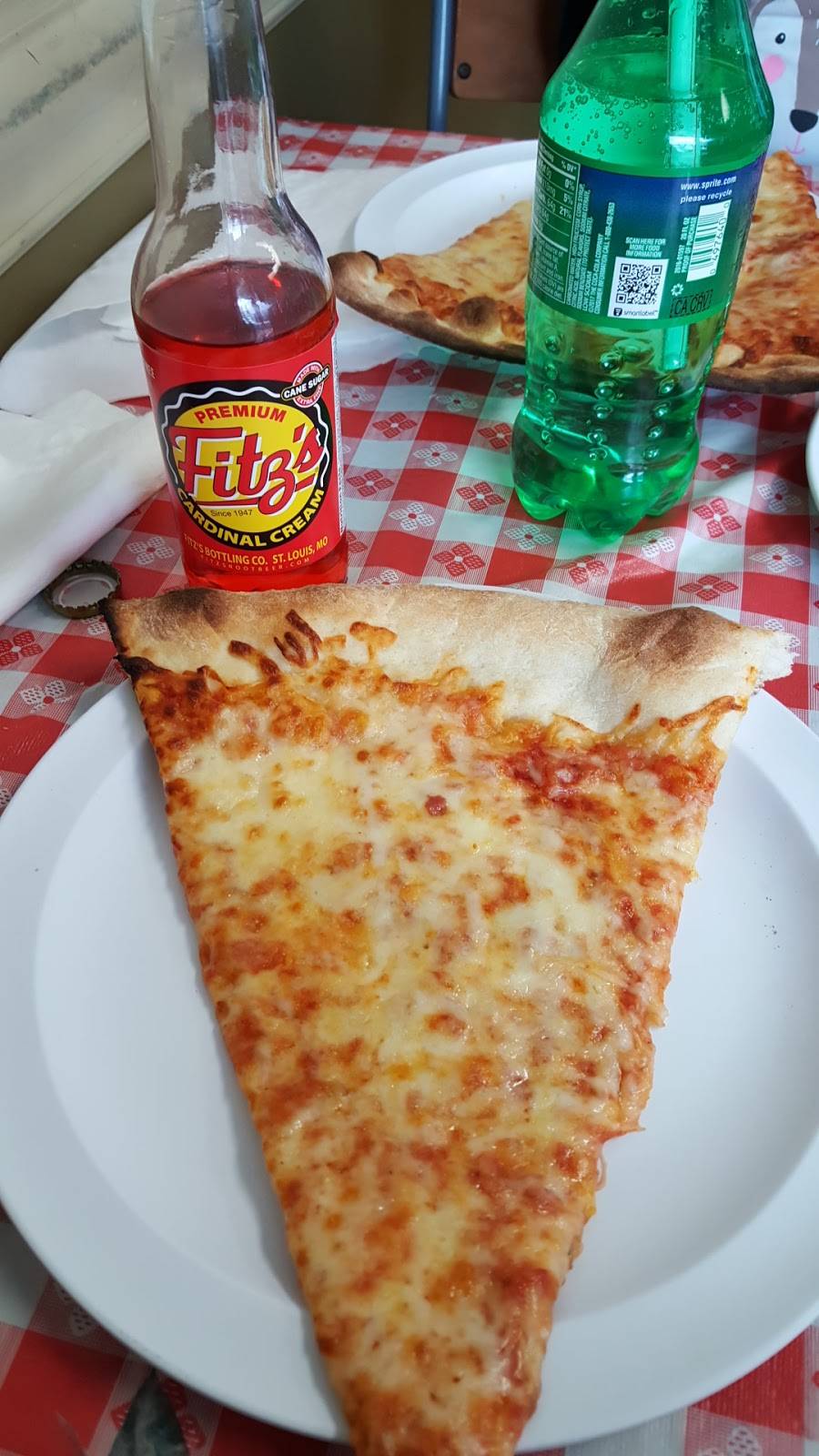 Feraros Pizza | restaurant | 11726 Baptist Church Rd, Sappington, MO 63128, USA | 3148433456 OR +1 314-843-3456