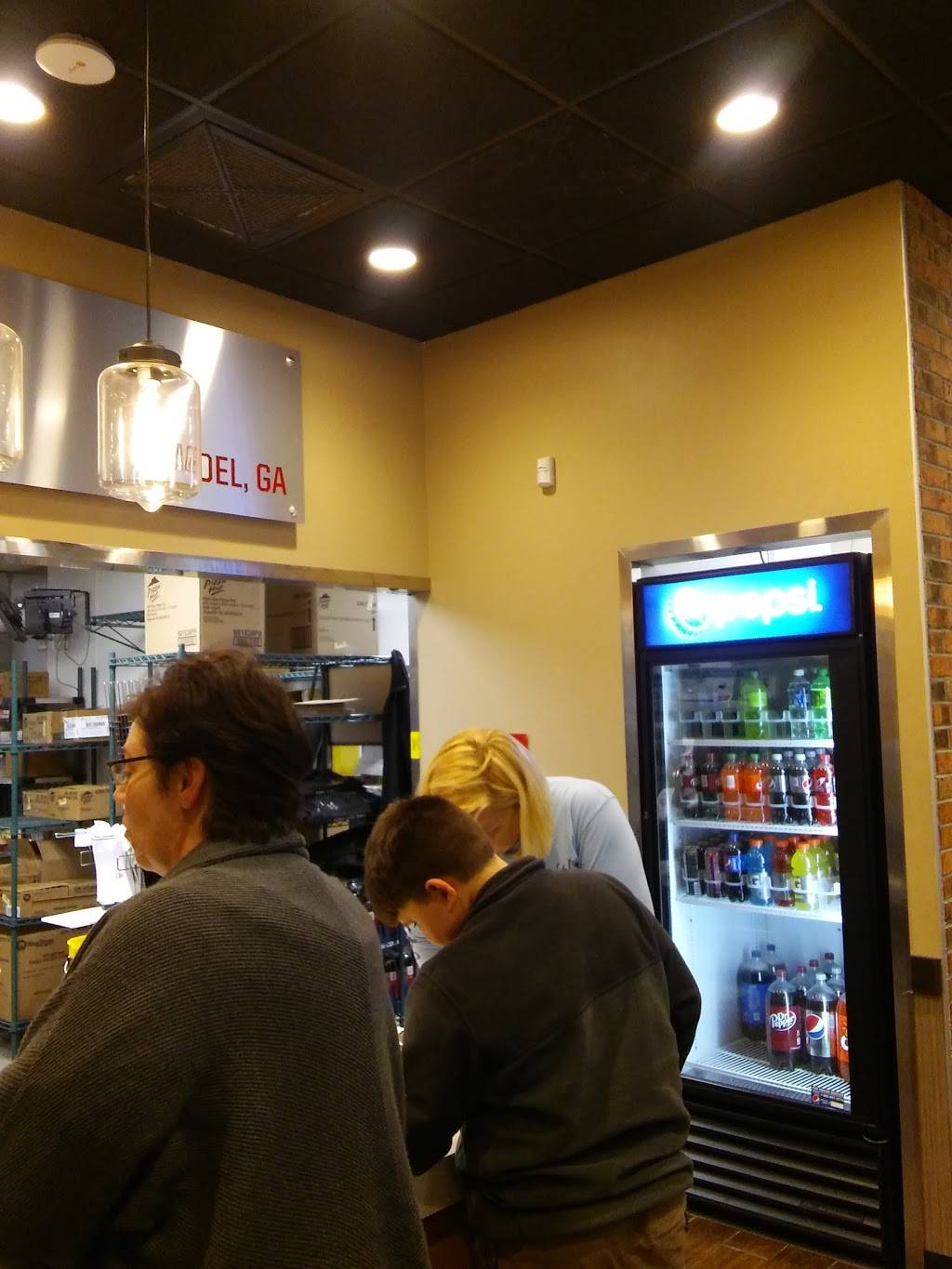 Pizza Hut | meal takeaway | 702A W 4th St, Adel, GA 31620, USA | 2298961595 OR +1 229-896-1595