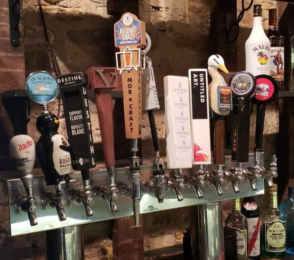 The Craft Lounge | restaurant | 351 W Main St, Waukesha, WI 53186, USA | 2623096040 OR +1 262-309-6040