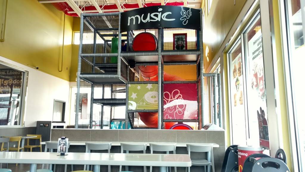 McDonalds | cafe | 5700 McMahon Blvd NW, Albuquerque, NM 87114, USA | 5058971102 OR +1 505-897-1102