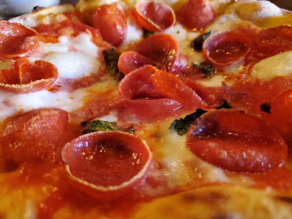 Vera Pizza | restaurant | Seattle, WA 98108, USA | 2064642880 OR +1 206-464-2880